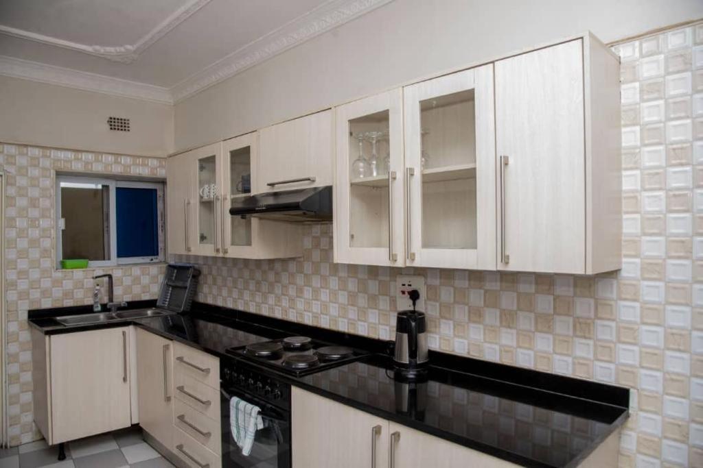 Royal Suites Apartments Lusaka Kültér fotó
